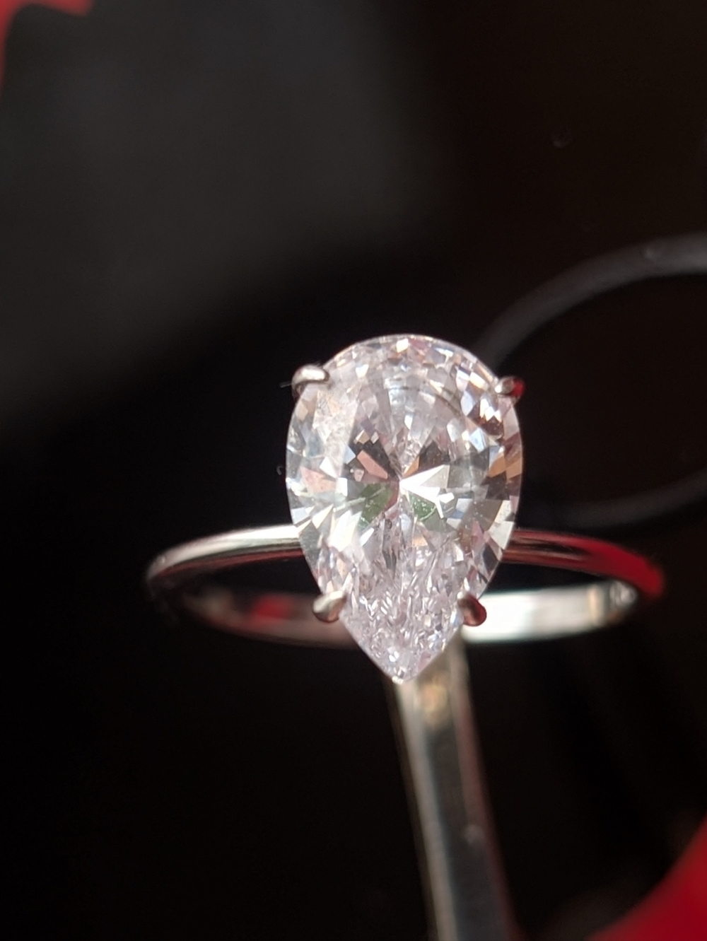 Elegant Pear-Cut  3 Crt Cz‎ Clear Stone Solitaire Ring - Silver
